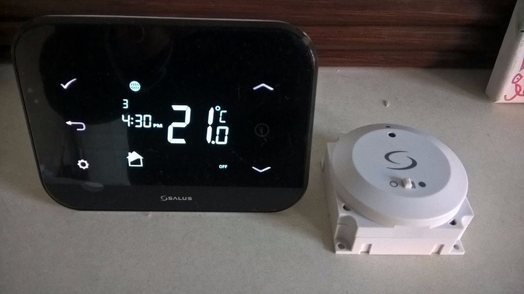 De ce să optezi pentru un termostat inteligent?