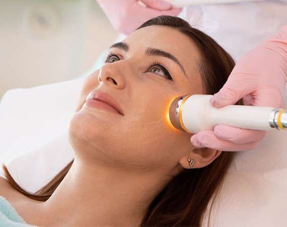 Ce se intampla inainte si dupa radiofrecventa faciala?