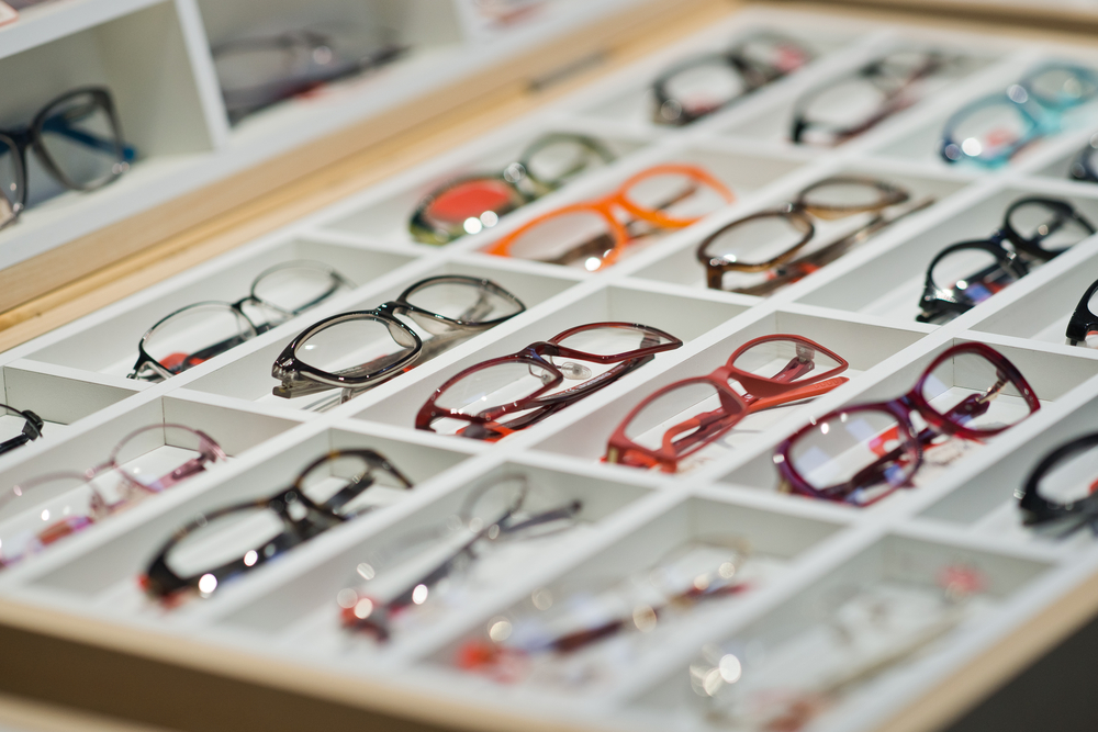 Ce tipuri de ochelari de vedere există și ce caracteristici au