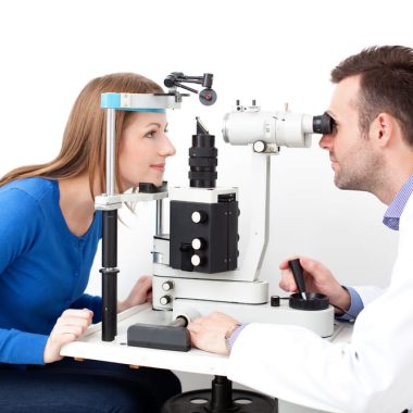 Importanța consultului optometric regulat