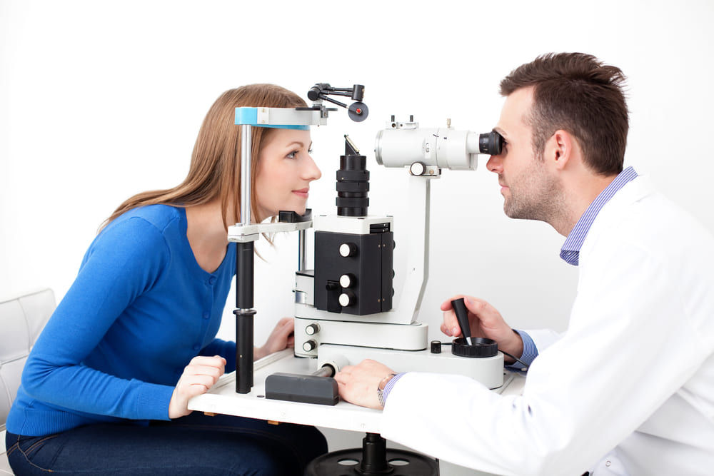 Importanța consultului optometric regulat