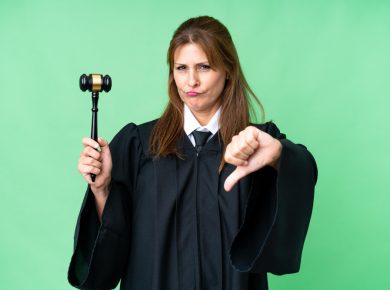 Ce înseamnă să epuizezi toate căile de atac naționale?